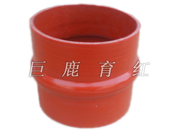TR50 驼峰管   09197976